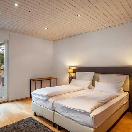 Luise Apartment *